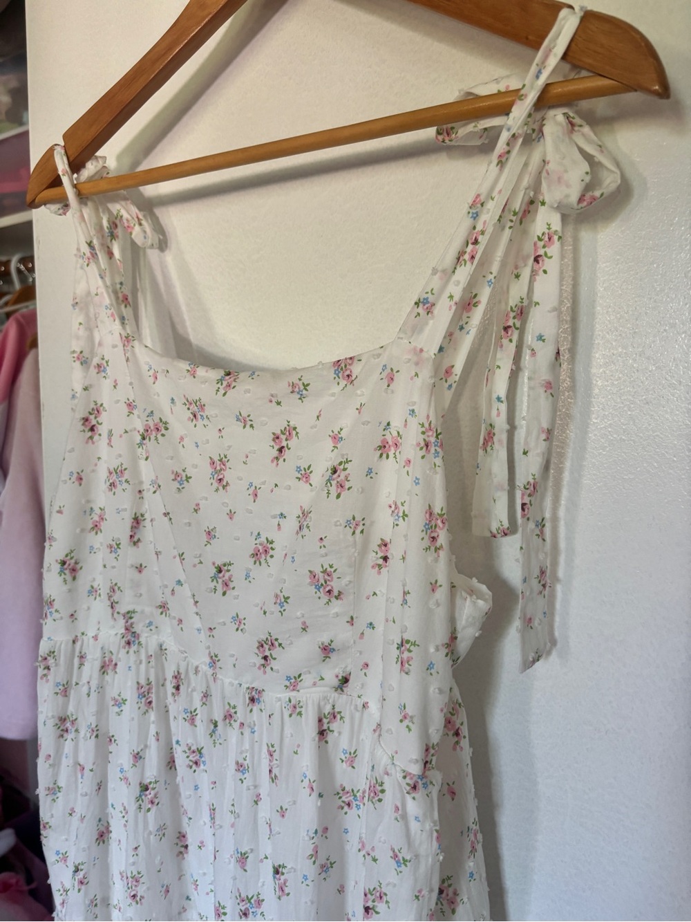 Storia White Floral Midi Cotton Swiss Dot Tiered Dress With Pink Accents - Picture 5 of 8